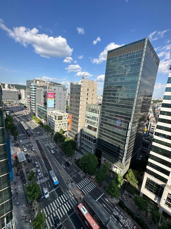Hongdae Guesthouse 1Min From Hongik Uni Station Exit #1 Seoul Exterior photo